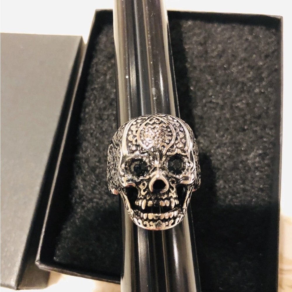 Skull Ring Silver Tone Gothic Punk Biker Statement Ring Size 8 Unisex